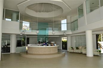 Bendis Beach Hotel