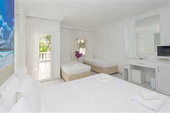 Bendis Beach Hotel