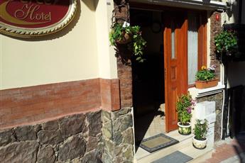 Berce Hotel