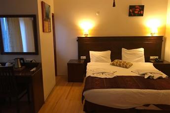 Berce Hotel