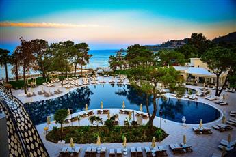 Bergiz Hotels & Resort Kemer 5* Bergiz Hotels & Resort Kemer 5*