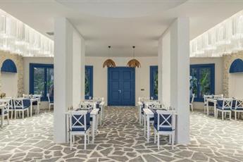 Berry Blue Hotel
