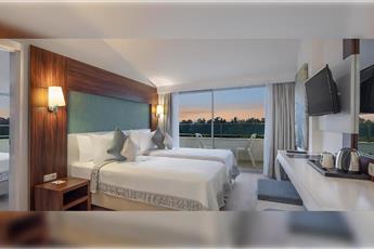 Berry Blue Hotel