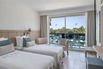 Berry Blue Hotel