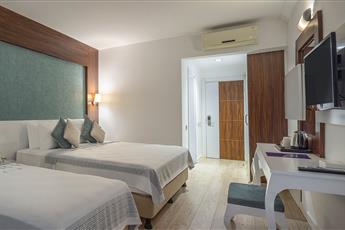 Berry Blue Hotel