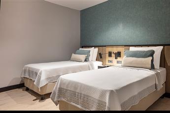 Berry Blue Hotel