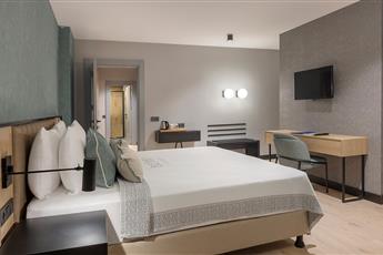 Berry Blue Hotel