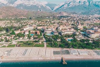 Beso Beach Hotel
