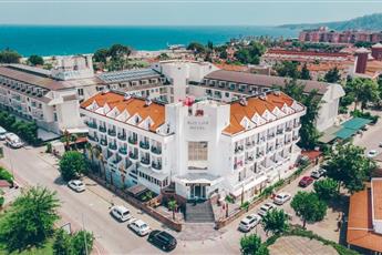Beso Beach Hotel