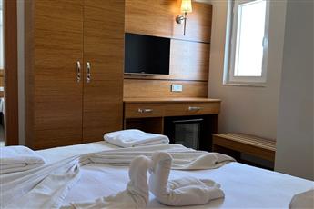 Beso Beach Hotel 4* (ex. Elit Life)