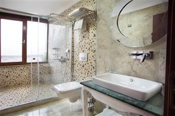 Best Western Empire Palace 4*