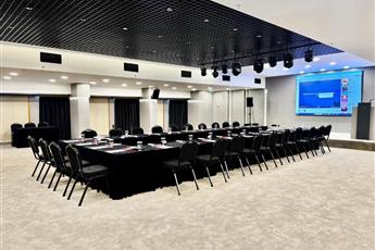 Best Western Plus Khan Hotel