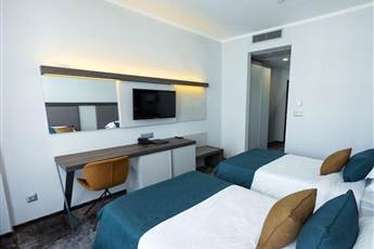 Best Western Plus Premium Inn 4* Best Western Plus Premium Inn 4*