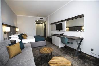Best Western Plus Premium Inn 4* Best Western Plus Premium Inn 4*
