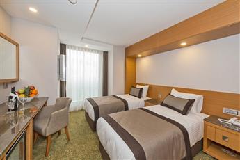 Bisetun Hotel 3*