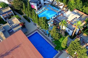 Bitez Garden Life 4*