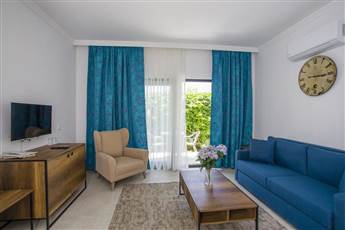 Bitez Garden Life 4*