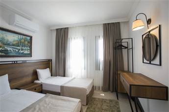 Bitez Garden Life 4*