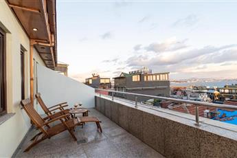 Biz Cevahir Sultanahmet Hotel 4*