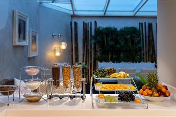 Biz Cevahir Sultanahmet Hotel 4*