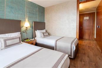 Biz Cevahir Sultanahmet Hotel 4*