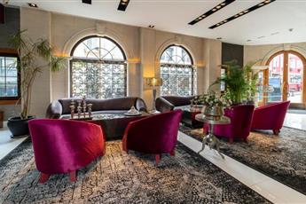 Biz Cevahir Sultanahmet Hotel 4*