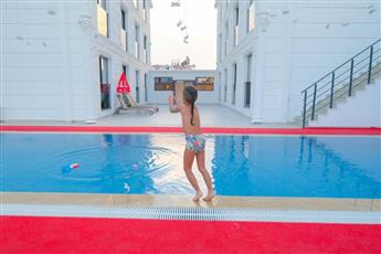 Black Royal Belek