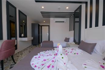 Black Royal Belek
