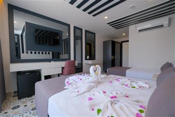 Black Royal Belek