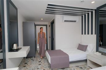 Black Royal Belek