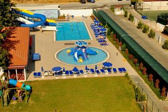 Blue Fish Hotel 4*