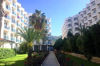 Blue Fish Hotel 4*