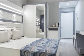 Blue Marlin Deluxe Spa & Resort 5*