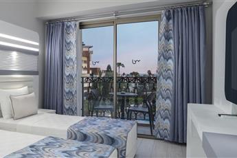 Blue Marlin Deluxe Spa & Resort