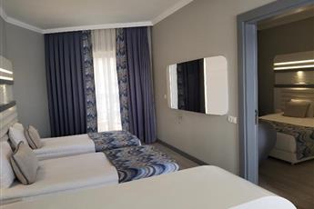 Blue Marlin Deluxe Spa & Resort