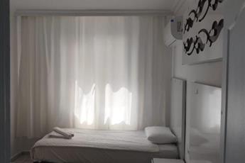 Blue Side Family Hotel