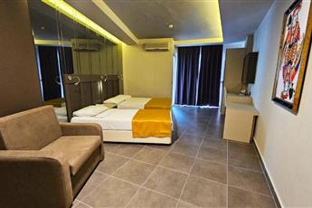 Blue Star Hotel