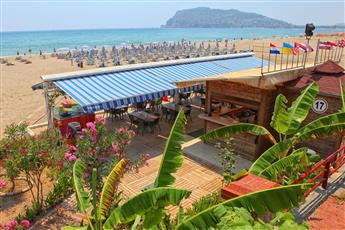 Blue Wave Suite Hotel 4*