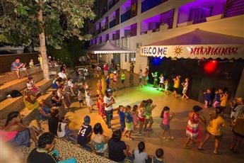 Blue Wave Suite Hotel 4*