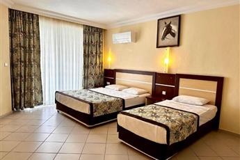 Blue Wave Suite Hotel