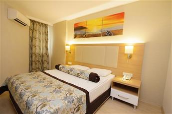 Blue Wave Suite Hotel