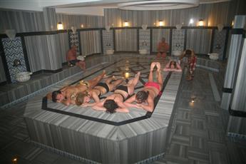 Blue Wave Suite Hotel