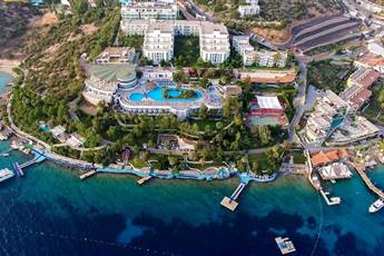 Bodrum Holiday Resort & Spa 5*
