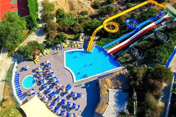 Bodrum Holiday Resort & Spa 5*
