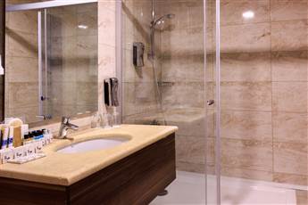 Bodrum Holiday Resort & Spa 5*