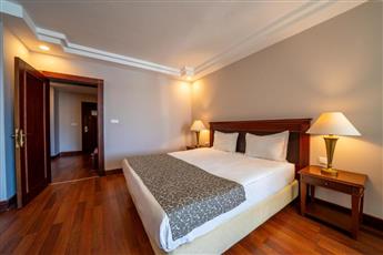 Bodrum Holiday Resort & Spa