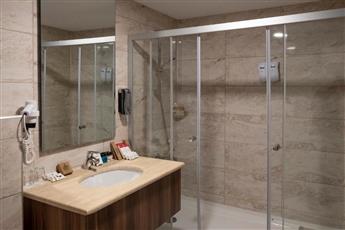 Bodrum Holiday Resort & Spa