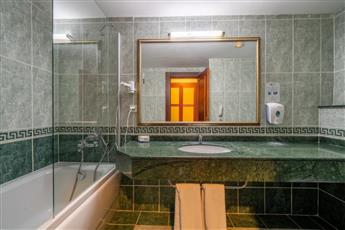 Bodrum Holiday Resort & Spa