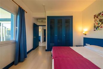 Bodrum Holiday Resort & Spa