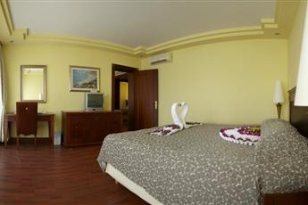 Bodrum Holiday Resort & Spa